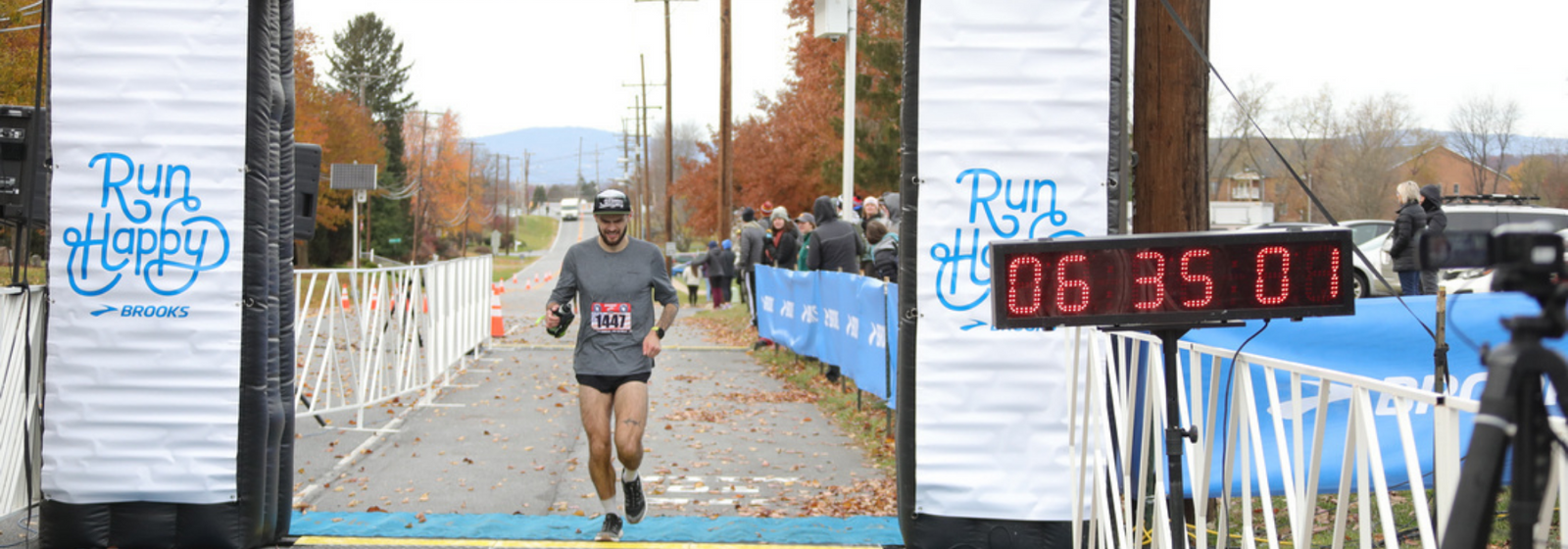 Reid Burrows finish line