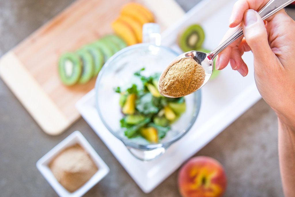 How to integrate cricket powder into your diet?